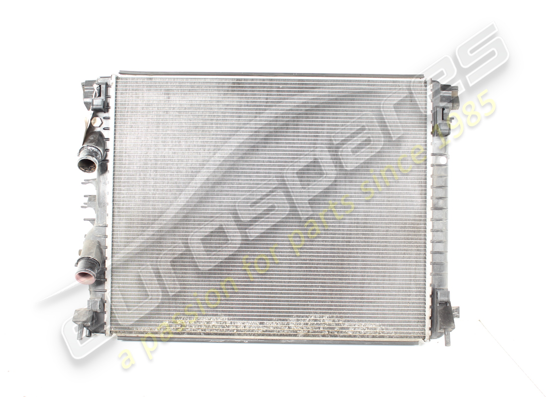 RADIADOR DE AGUA Maserati USADO. NÚMERO DE PARTE 670001593 (1)