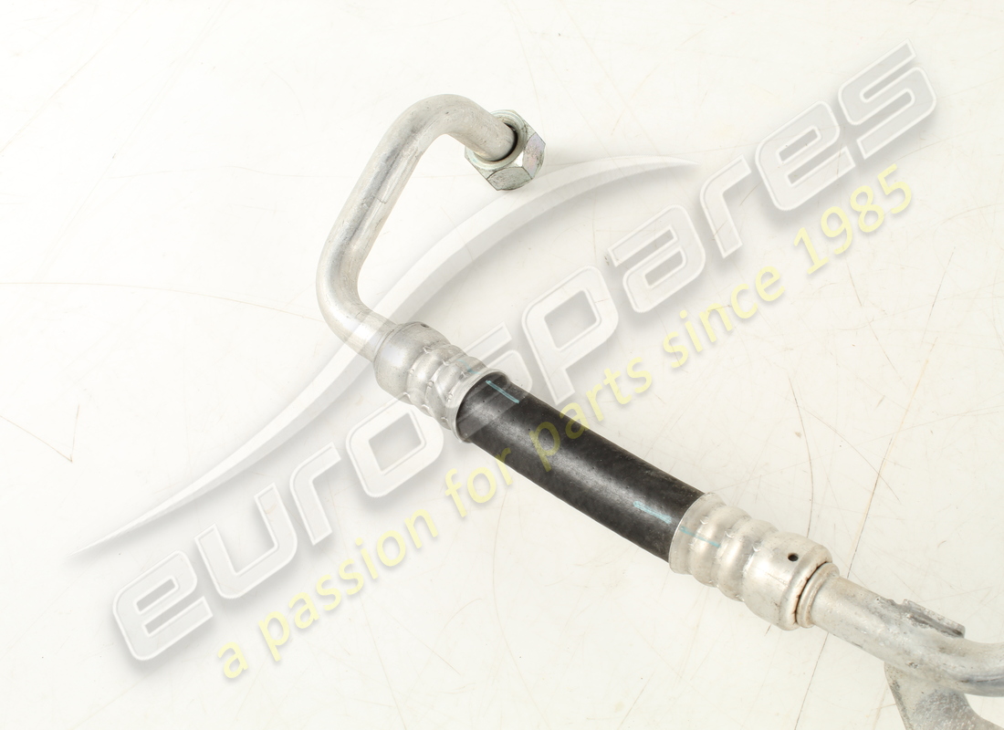 tubería ferrari usada desde el hvac hasta los debajos. número de parte 88998200 (3)