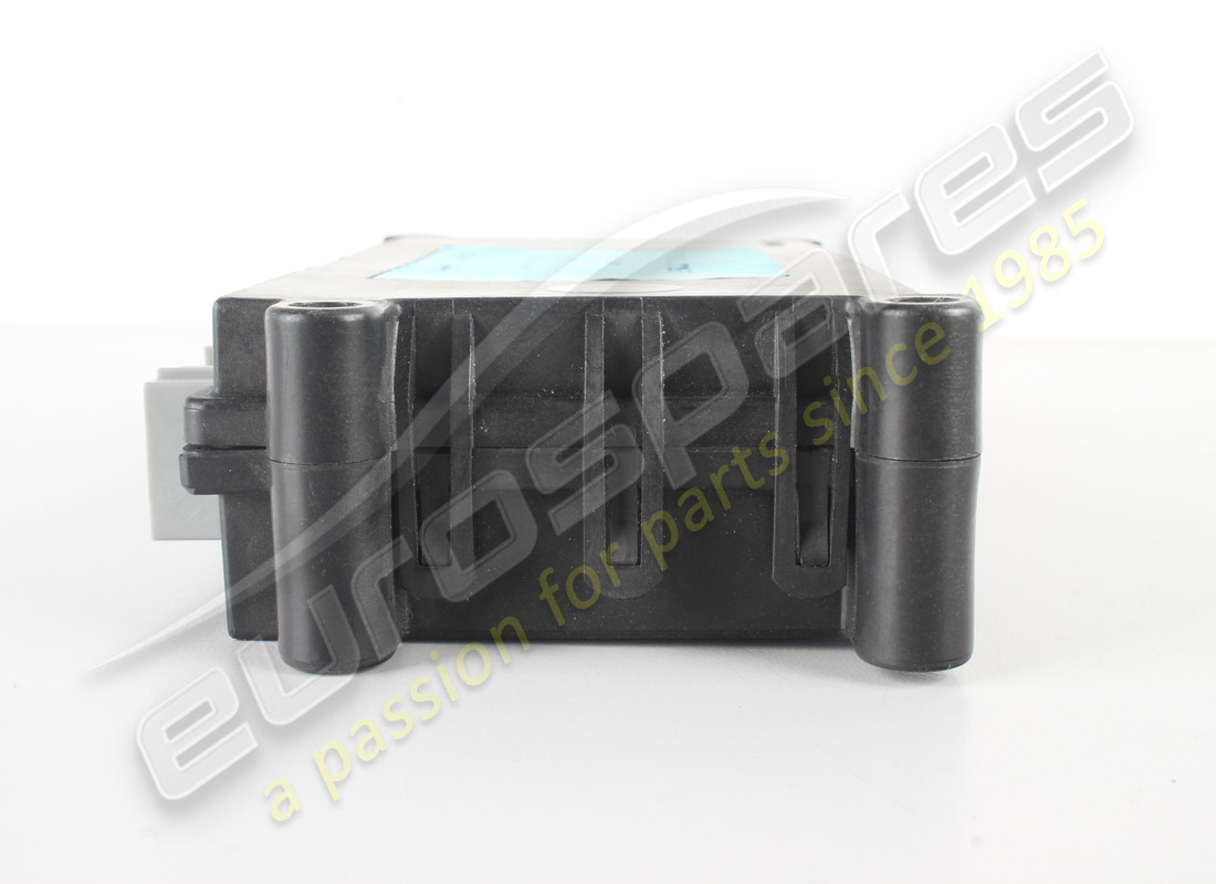 módulo electrónico de puerta pasajera usado aston martin. número de pieza ag4314c237ca (4)