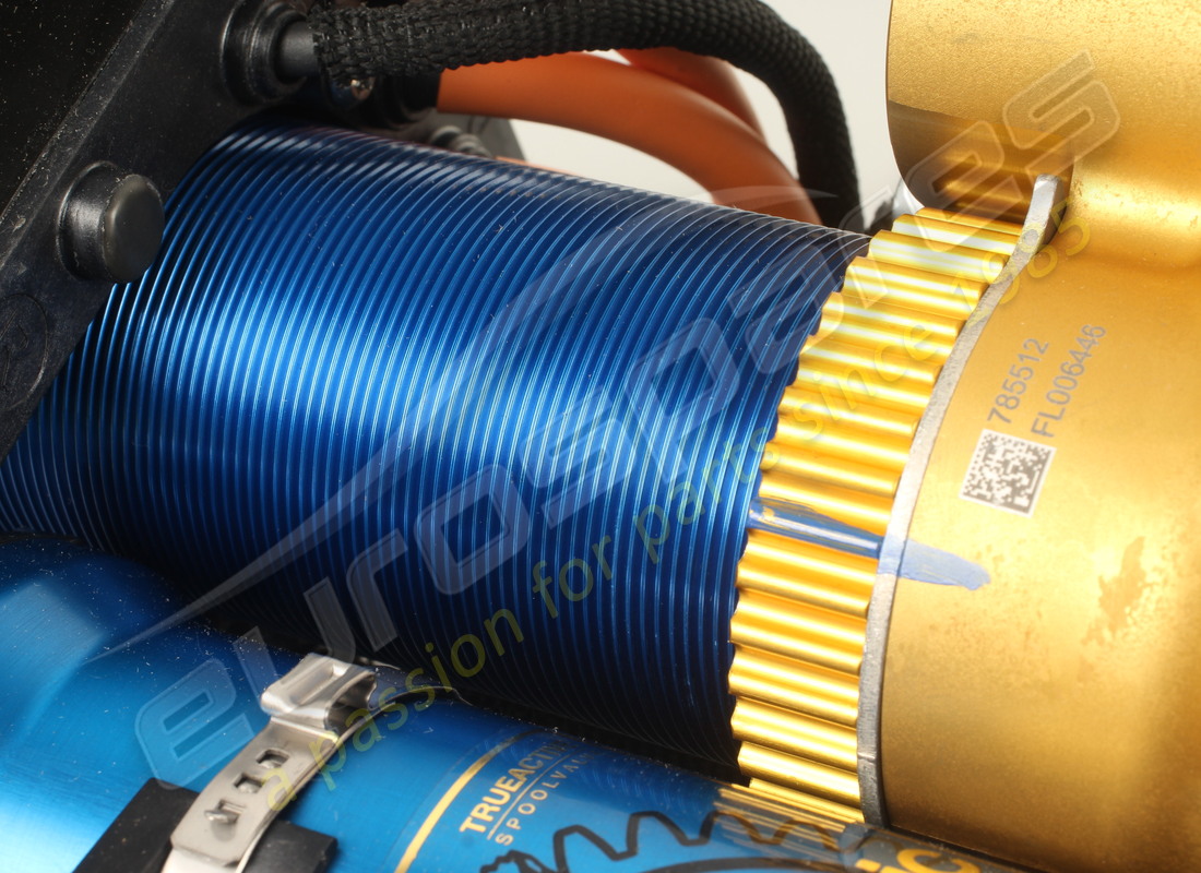 NUEVO AMORTIGUADOR DELANTERO IZQUIERDO FERRARI. NÚMERO DE PIEZA 785512 (2) nuevo amortiguador delantero izquierdo ferrari. número de pieza 785512 (2)