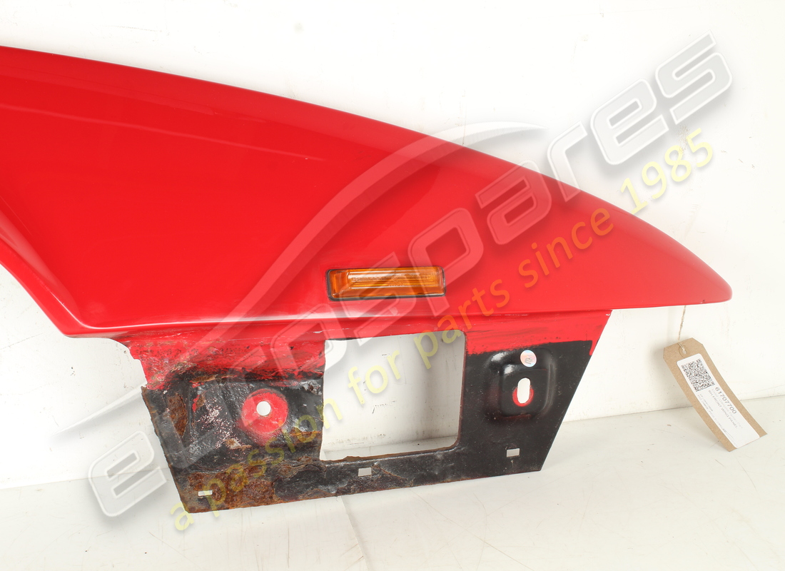 panel de ala frontal derecho ferrari usado. número de parte 61707700 (2)