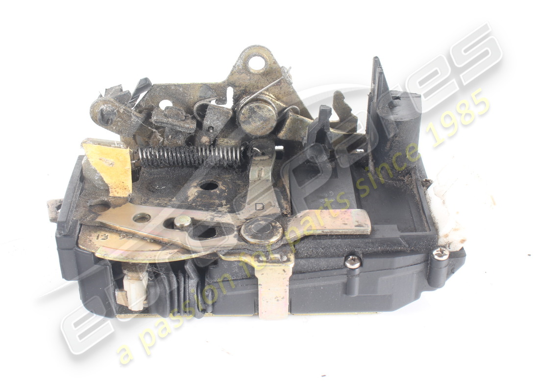 cerradura de puerta trasera derecha usada maserati. número de pieza 374500246 (3)