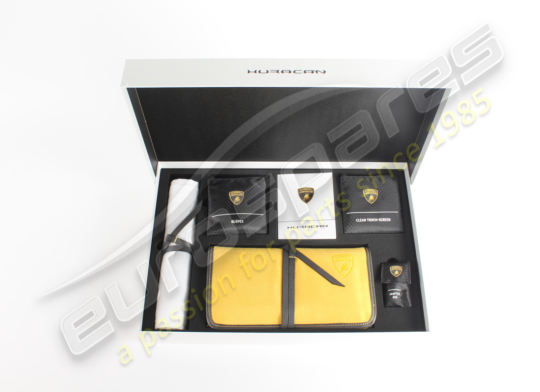 nuevo lamborghini kit de limpieza. número de parte 400898275 (2)