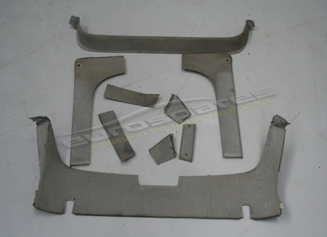 MOLDURA Ferrari USADA . NÚMERO DE PARTE 60997400 (1)