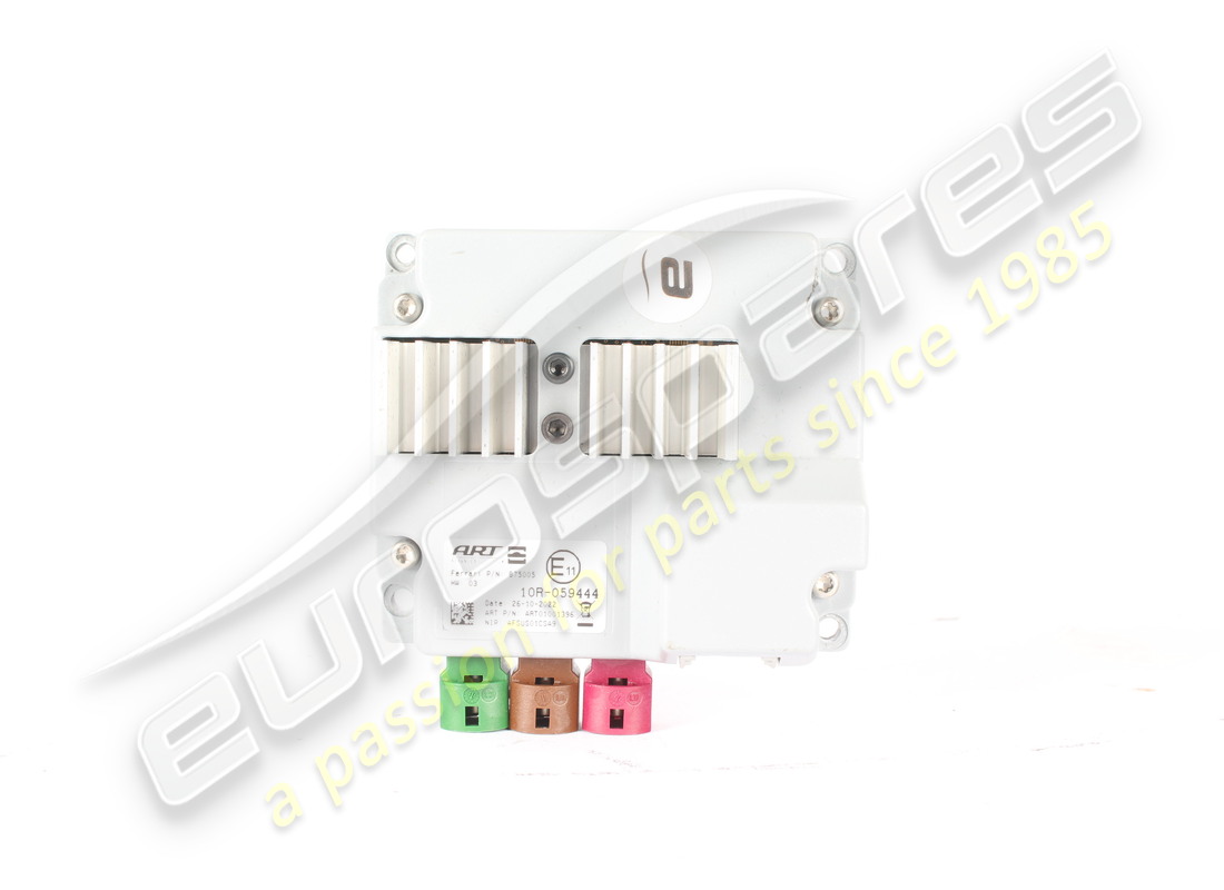 DIVISOR USB Ferrari USADO. NÚMERO DE PARTE 875005 (1)