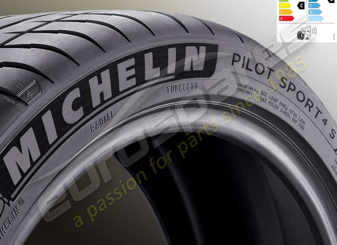 nuevo neumático delantero de verano michelin pilot sport ferrari, 4s, 245-, 35, zr20 (95y). número de pieza 913732 (1)