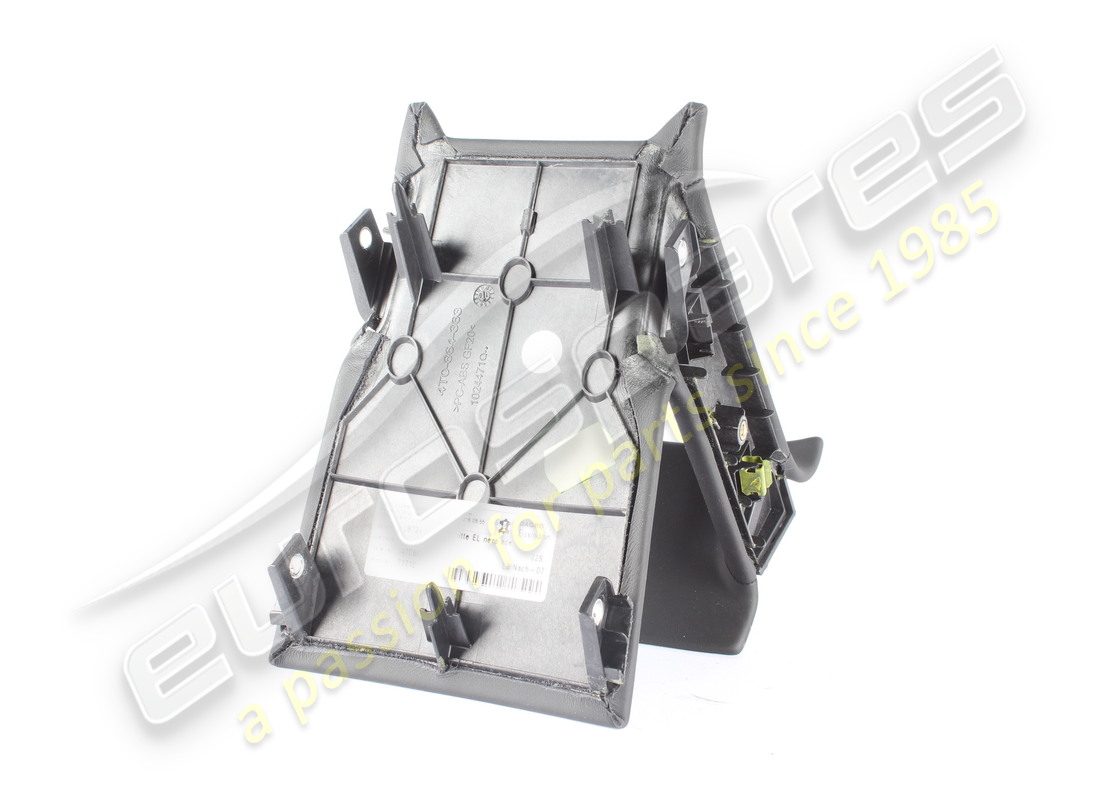 tapa frontal inferior lamborghini usada de consola. número de parte 4t0864363 (2)