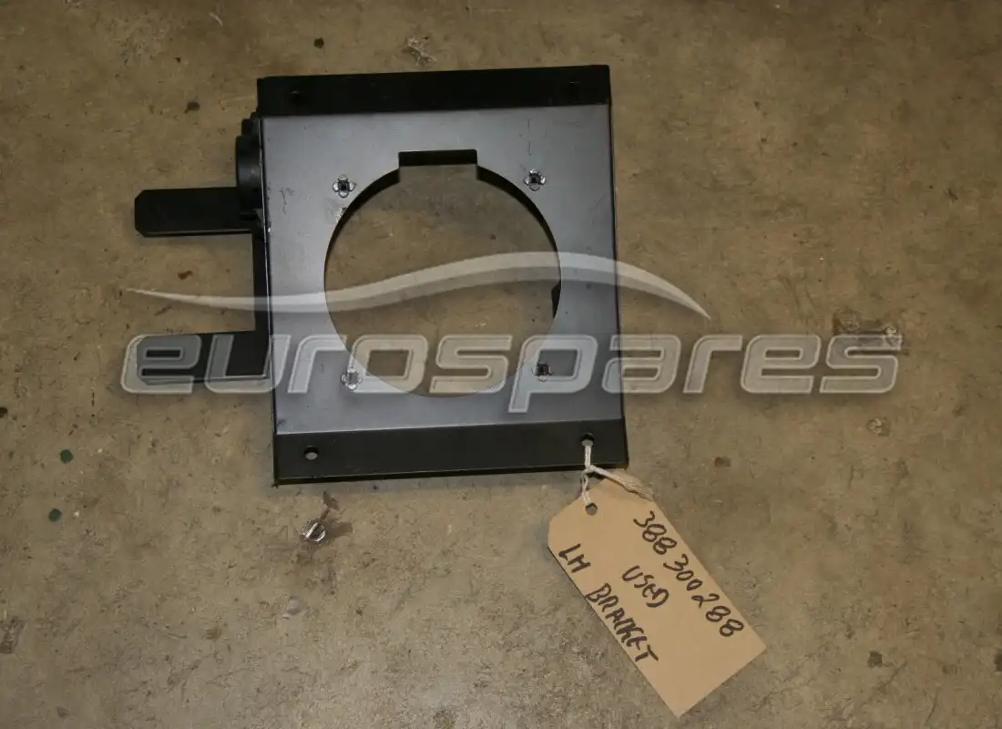 soporte maserati usado. número de parte 388300288 (1)