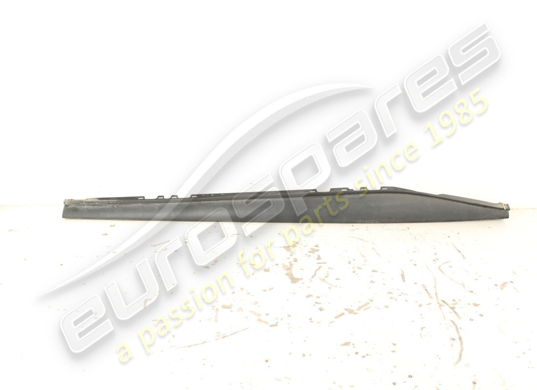 USADO Ferrari RIVESTIMENTO EST. BRANCARDO. NÚMERO DE PARTE 769916 (1)