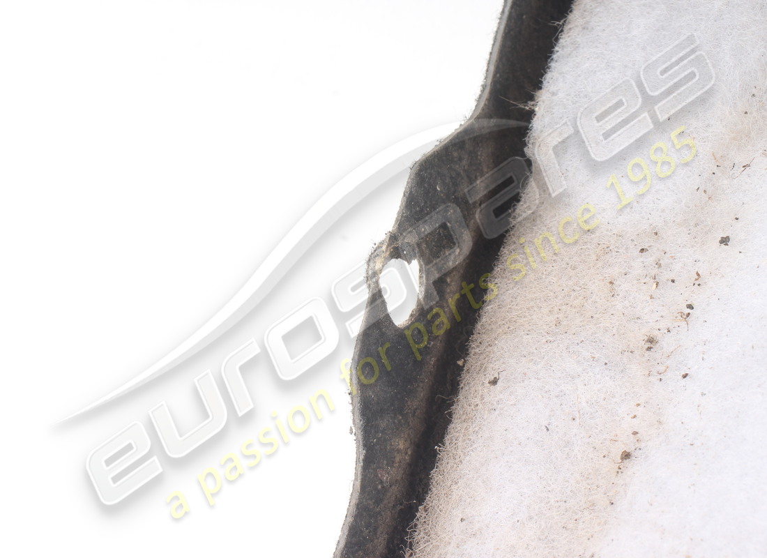 USADO FERRARI ESCUDO PARA PARTE TRASERA DELANTERA. NÚMERO DE PIEZA 86874600 (3) usado ferrari escudo para parte trasera delantera. número de pieza 86874600 (3)