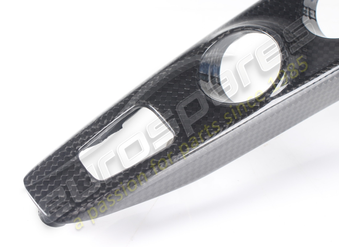 USADO FERRARI PARTE SUPERIOR DEL MANGO DEL TÚNEL. NÚMERO DE PARTE 89148500 (4) usado ferrari parte superior del mango del túnel. número de parte 89148500 (4)