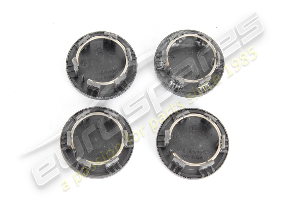 nuevas tapacubos para ruedas de carreras de fibra de carbono ferrari. número de pieza 70005609 (3)