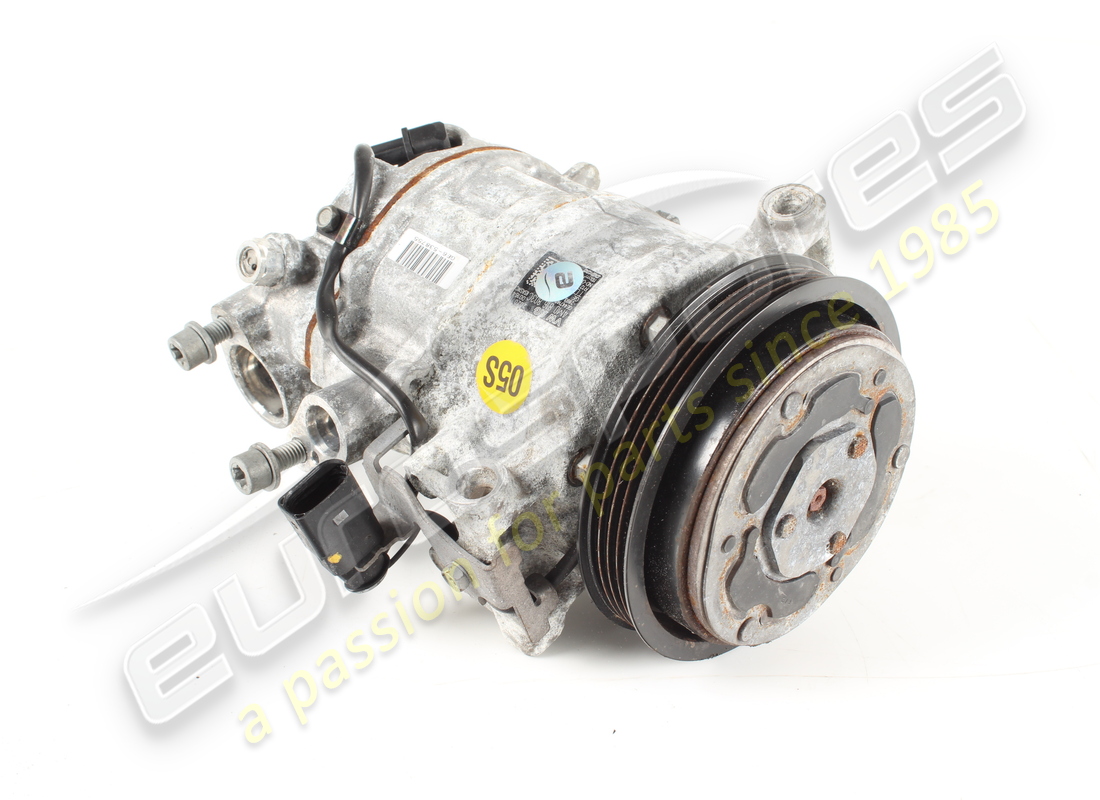 USADO LamborghiniAIRE ACONDICIONADO V8TFSI. NÚMERO DE PIEZA 4M0816803C (1)