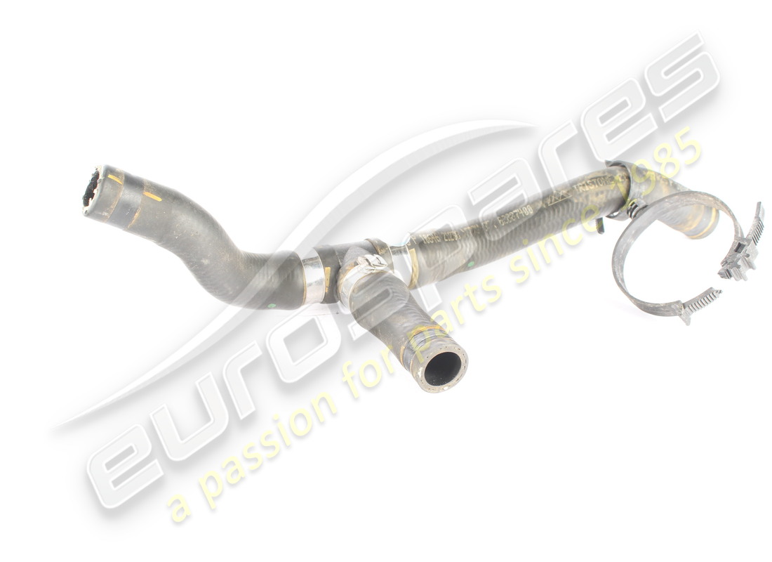 TUBO CONECTOR Ferrari USADO. NÚMERO DE PARTE 82887400 (1)