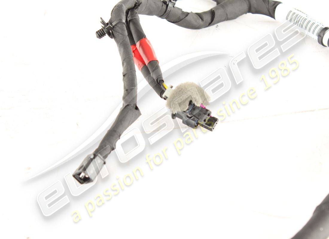 usado ferrari cavo paraurti posterior.eur. número de parte 939840 (3)