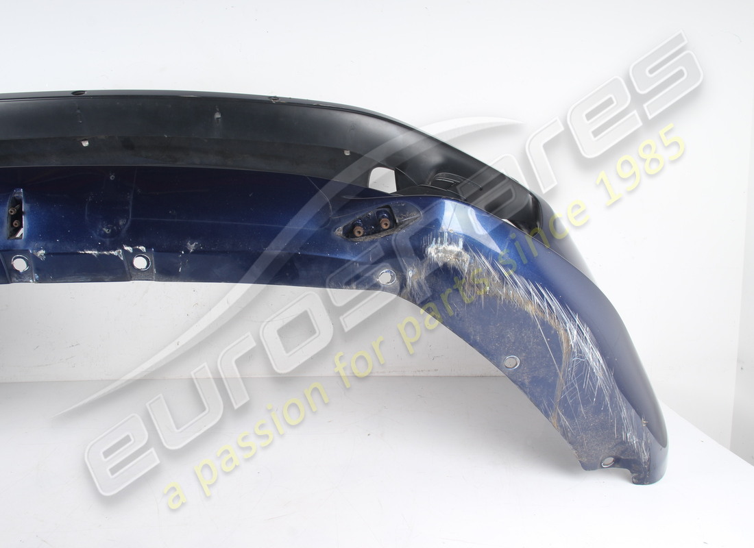 PARACHOQUES DELANTERO FERRARI USADO. NÚMERO DE PARTE 89047110 (6) parachoques delantero ferrari usado. número de parte 89047110 (6)