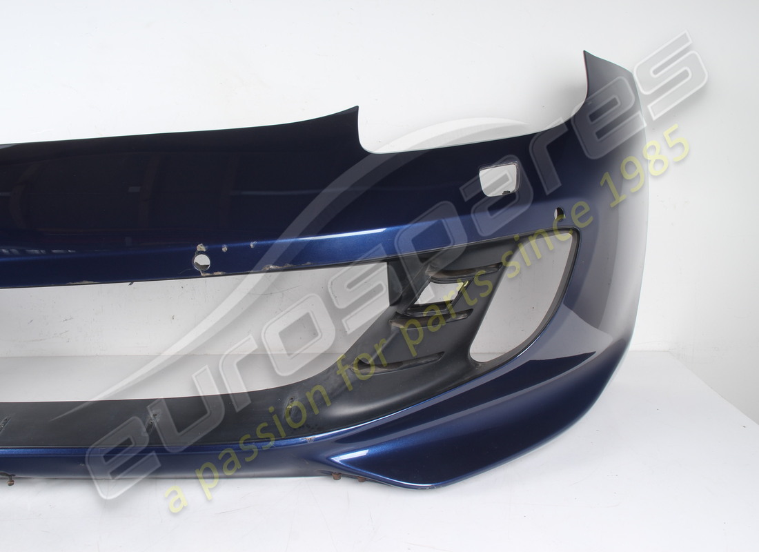 PARACHOQUES DELANTERO FERRARI USADO. NÚMERO DE PARTE 89047110 (3) parachoques delantero ferrari usado. número de parte 89047110 (3)