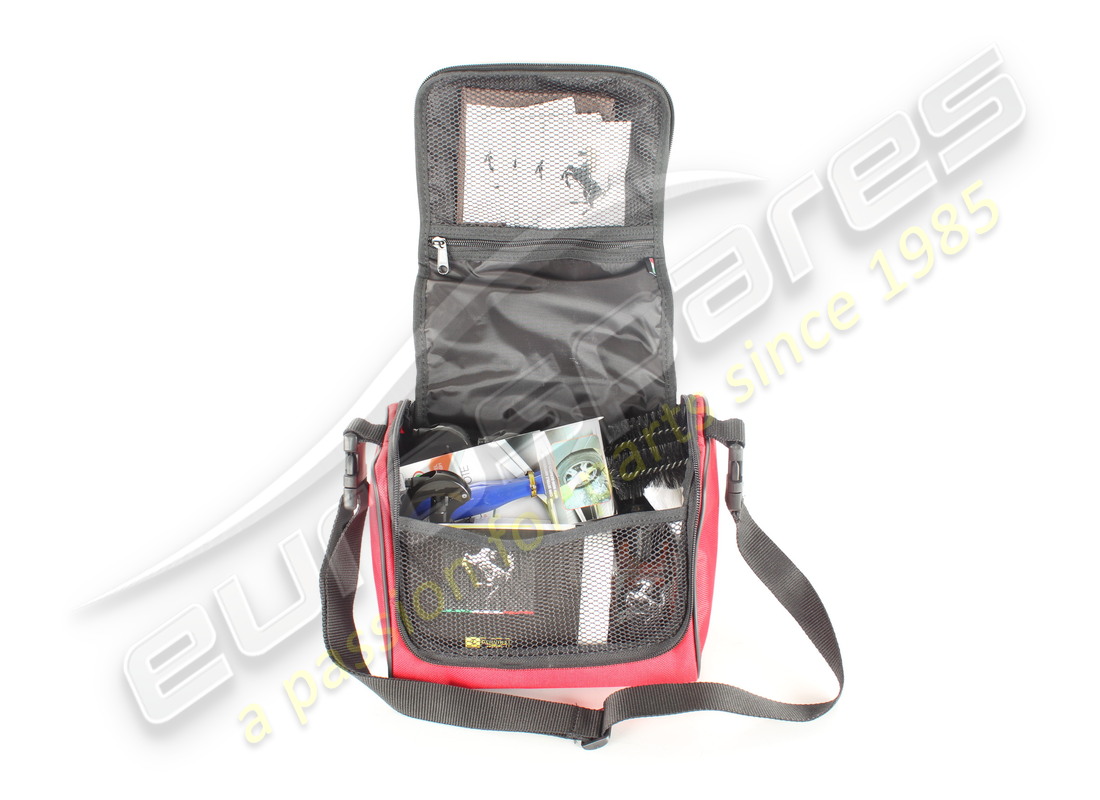 nuevo kit de cuidado exterior del automóvil ferrari. número de pieza 70004078 (3)