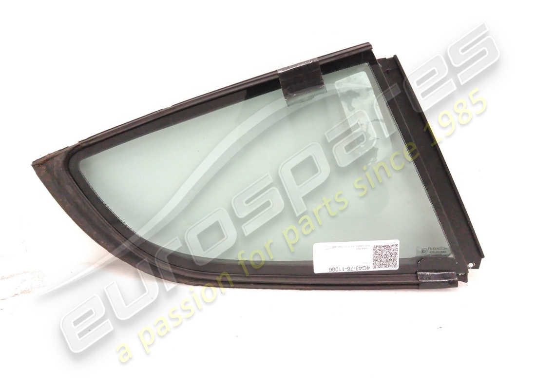 USADO Aston Martin VIDRIO, VENTANA TRASERA, DERECHA, COUPÉ. NÚMERO DE PIEZA 4G437611086 (1)