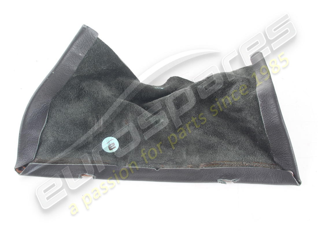 USED MASERATI STEERING COLUMN BELLOWS. PART NUMBER 981001100 (3) used maserati steering column bellows. part number 981001100 (3)