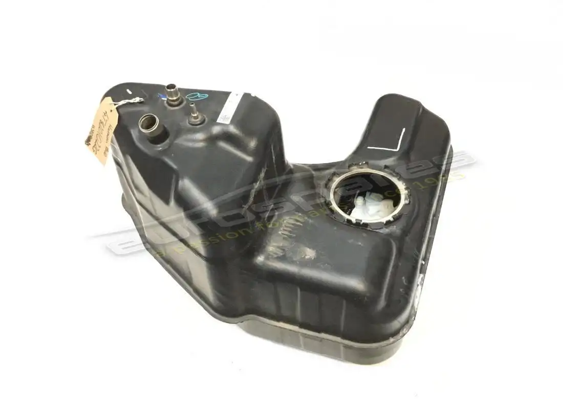 TANQUE DE COMBUSTIBLE Lamborghini USADO CON ACCESORIOS. NÚMERO DE PIEZA 4T8201022G (1)