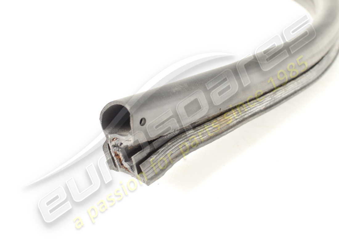 usado ferrari sello inferior. número de pieza 83987400 (3)