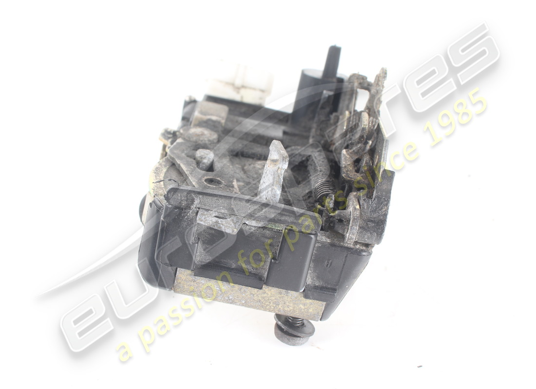 cerradura de puerta trasera izquierda usada maserati. número de pieza 374500245 (5)