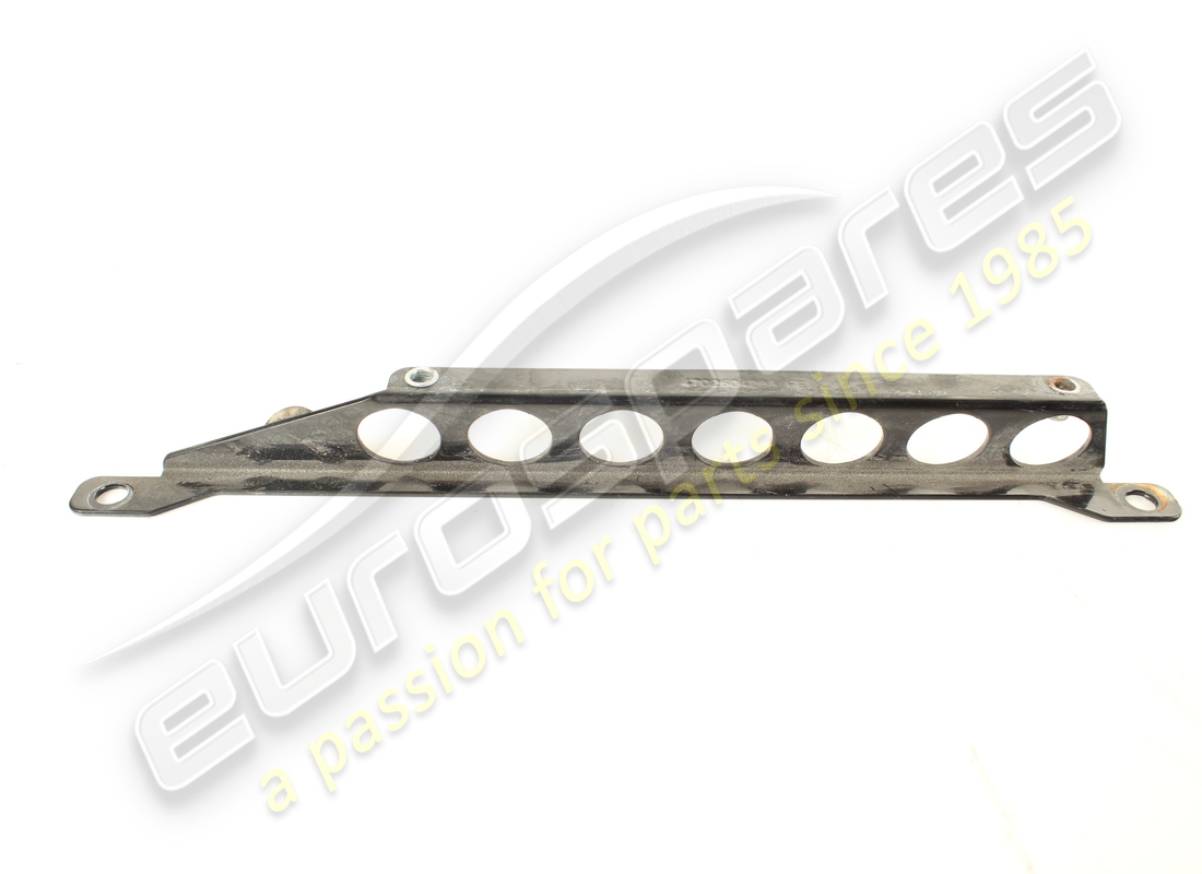 SOPORTE Lamborghini USADO. NÚMERO DE PARTE 470260428A (1)