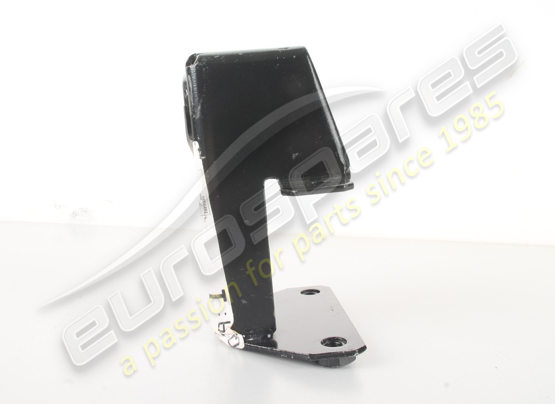 nuevo soporte de gancho de remolque ferrari. número de pieza 65311800 (3)
