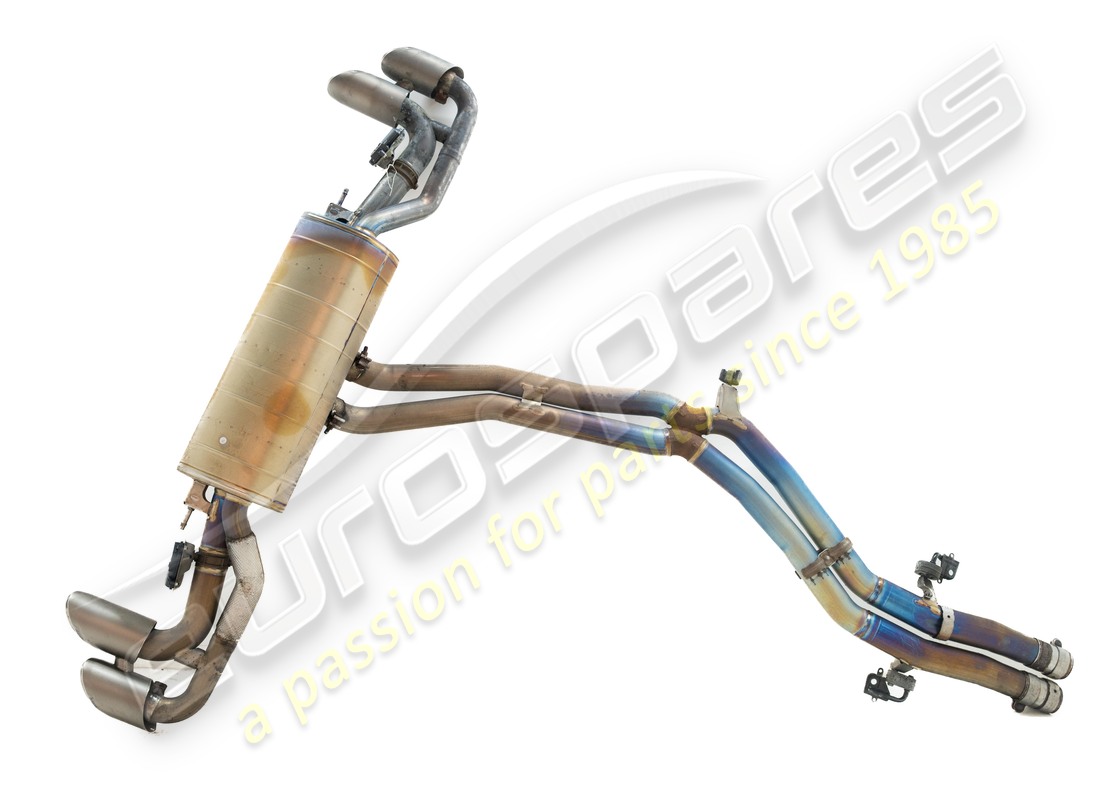 ESCAPE DEPORTIVO URUS AKRAPOVIC USADO Lamborghini. NÚMERO DE PIEZA 4ML251051A (1)
