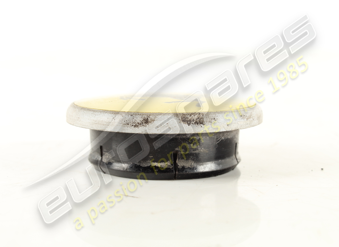 insignia de rueda ferrari usada. número de parte 108947a (2)