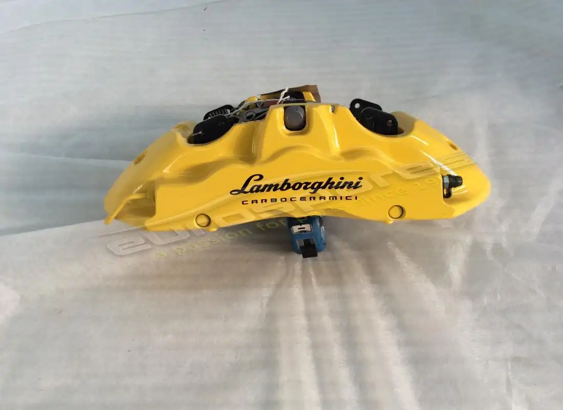 nueva pinza delantera lamborghini en amarillo. número de pieza 4t0615106cb (1)