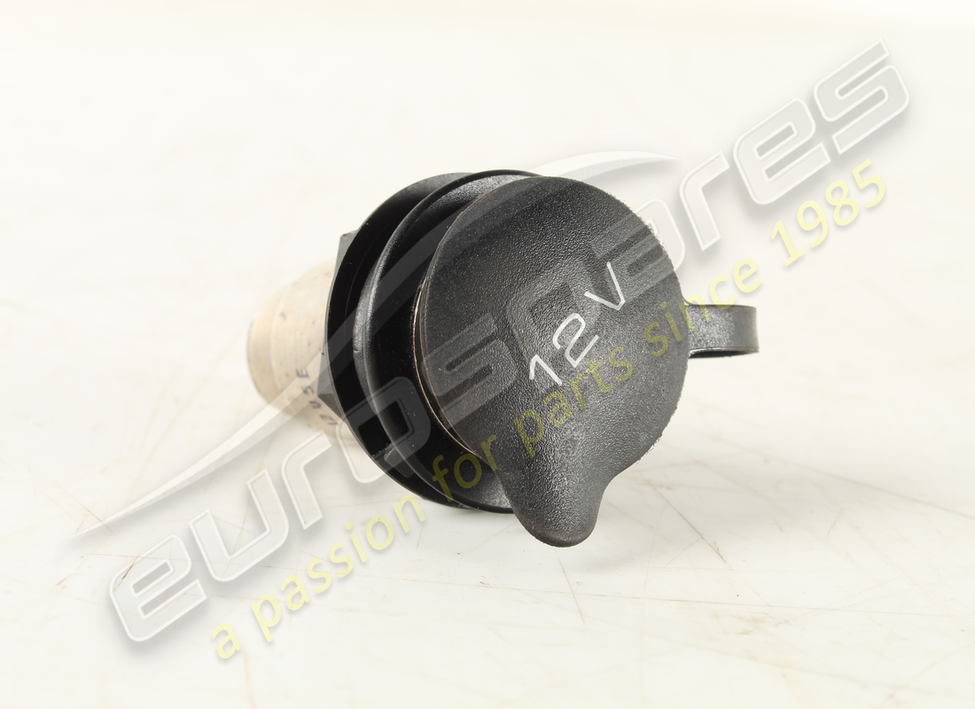 enchufe usado maserati. número de pieza 203506 (1)