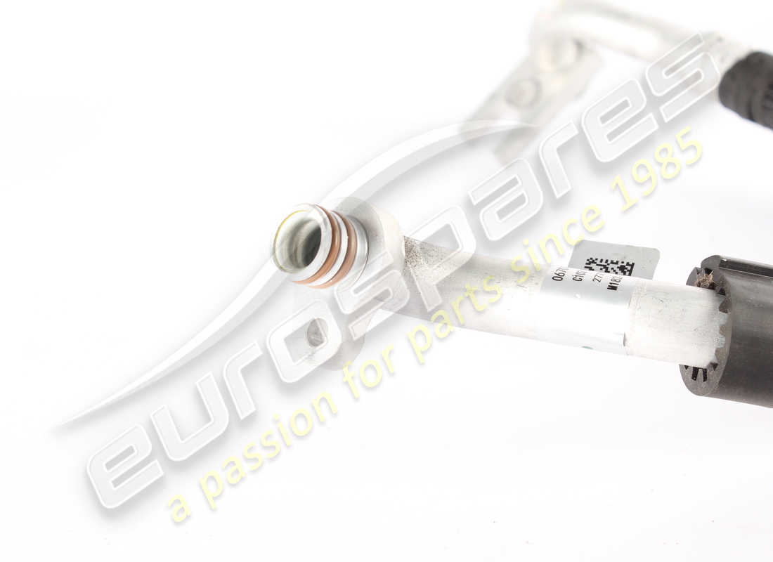 unión de tuberías-compresor maserati usada. número de pieza 670156436 (2)