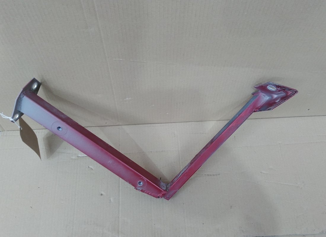 soporte lamborghini usado. número de parte 400806636 (2)