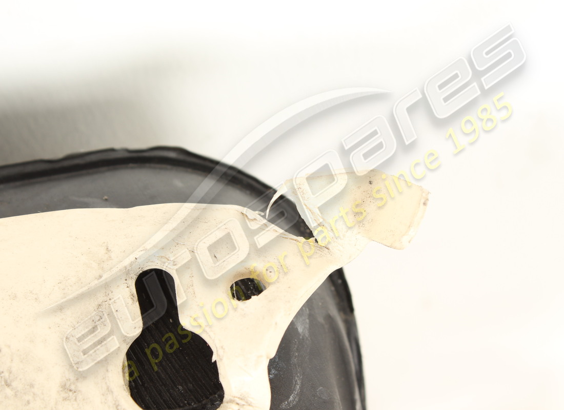 tanque de combustible dañado porsche. número de pieza 992201076g (5)