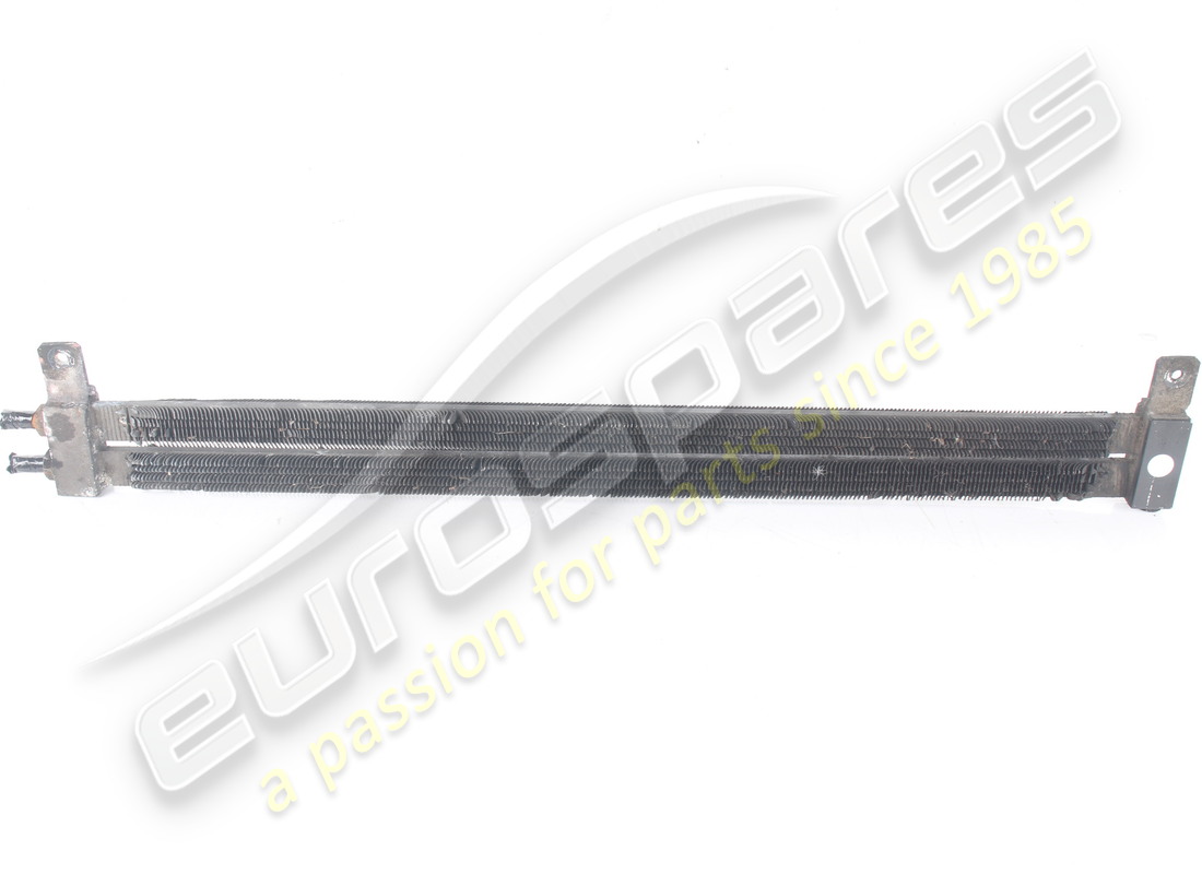 RADIADOR DE ACEITE RHD USADO MASERATI. NÚMERO DE PIEZA 367817618 (4) radiador de aceite rhd usado maserati. número de pieza 367817618 (4)