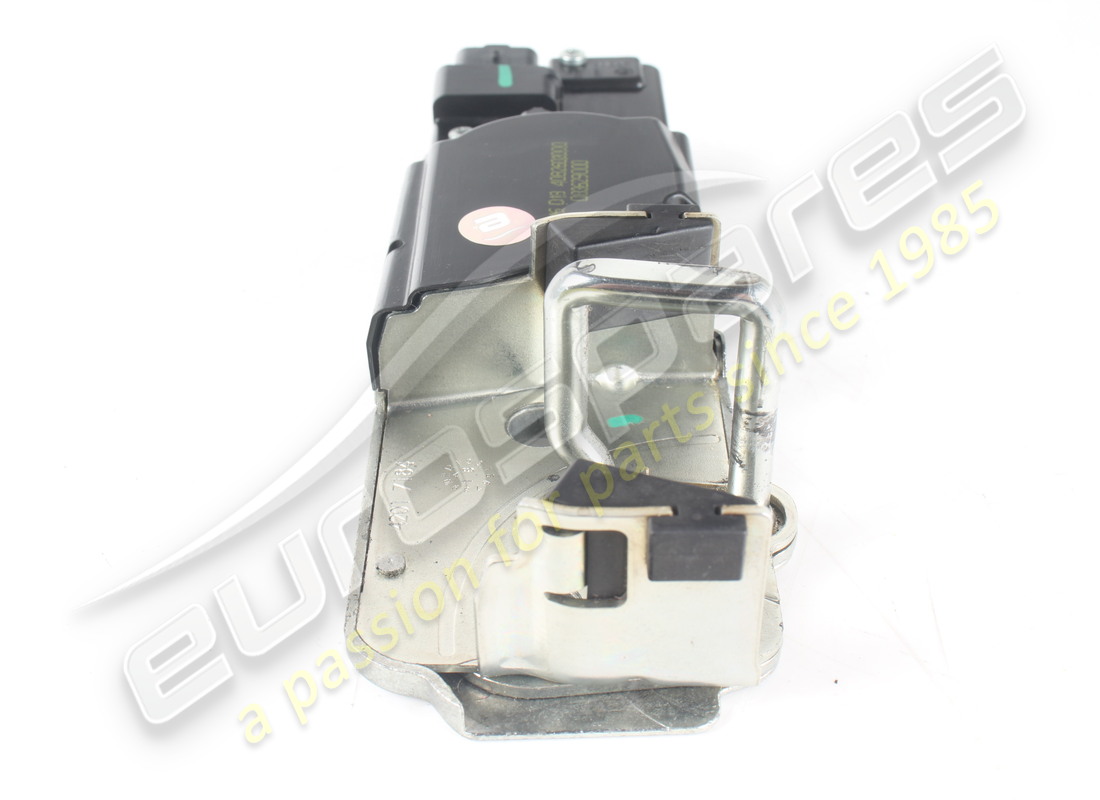 UTILIZADO FERRARI BLOQUEADOR. NÚMERO DE PARTE 83629000 (2) utilizado ferrari bloqueador. número de parte 83629000 (2)