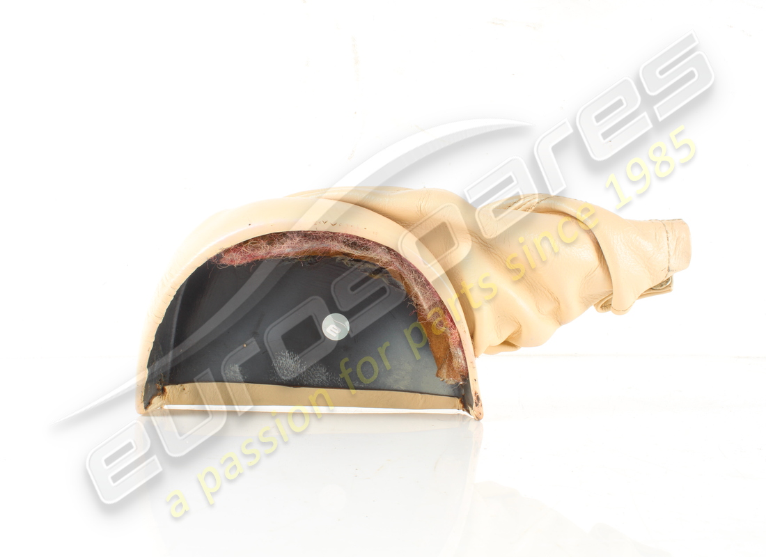 USADO FERRARI CUBIERTA DE PALANCA DE FRENO DE MANO RHD GTS. NÚMERO DE PIEZA 62481600 (2) usado ferrari cubierta de palanca de freno de mano rhd gts. número de pieza 62481600 (2)