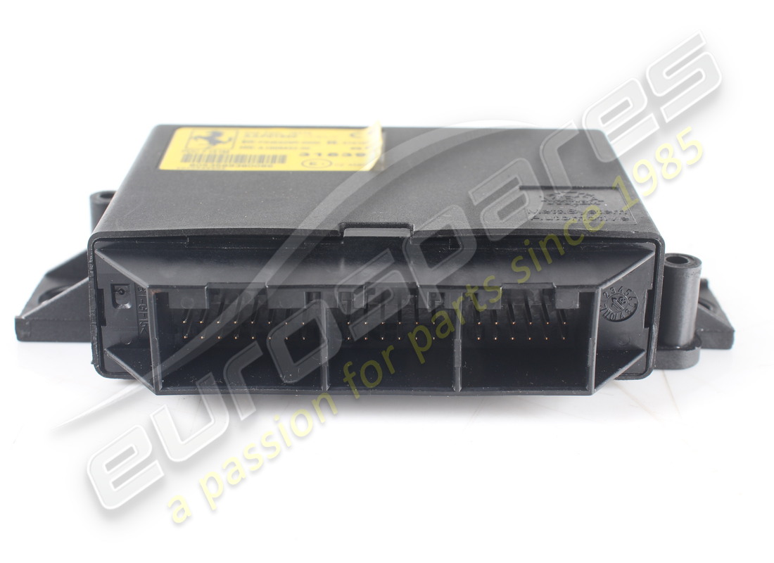ECU DEL NODO DEL SENSOR DE ESTACIONAMIENTO USADO FERRARI. NÚMERO DE PIEZA 315391 (2) ecu del nodo del sensor de estacionamiento usado ferrari. número de pieza 315391 (2)