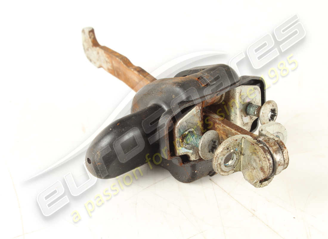 usado maserati tope de puerta trasera barra de acoplamiento.. número de pieza 82519300 (2)