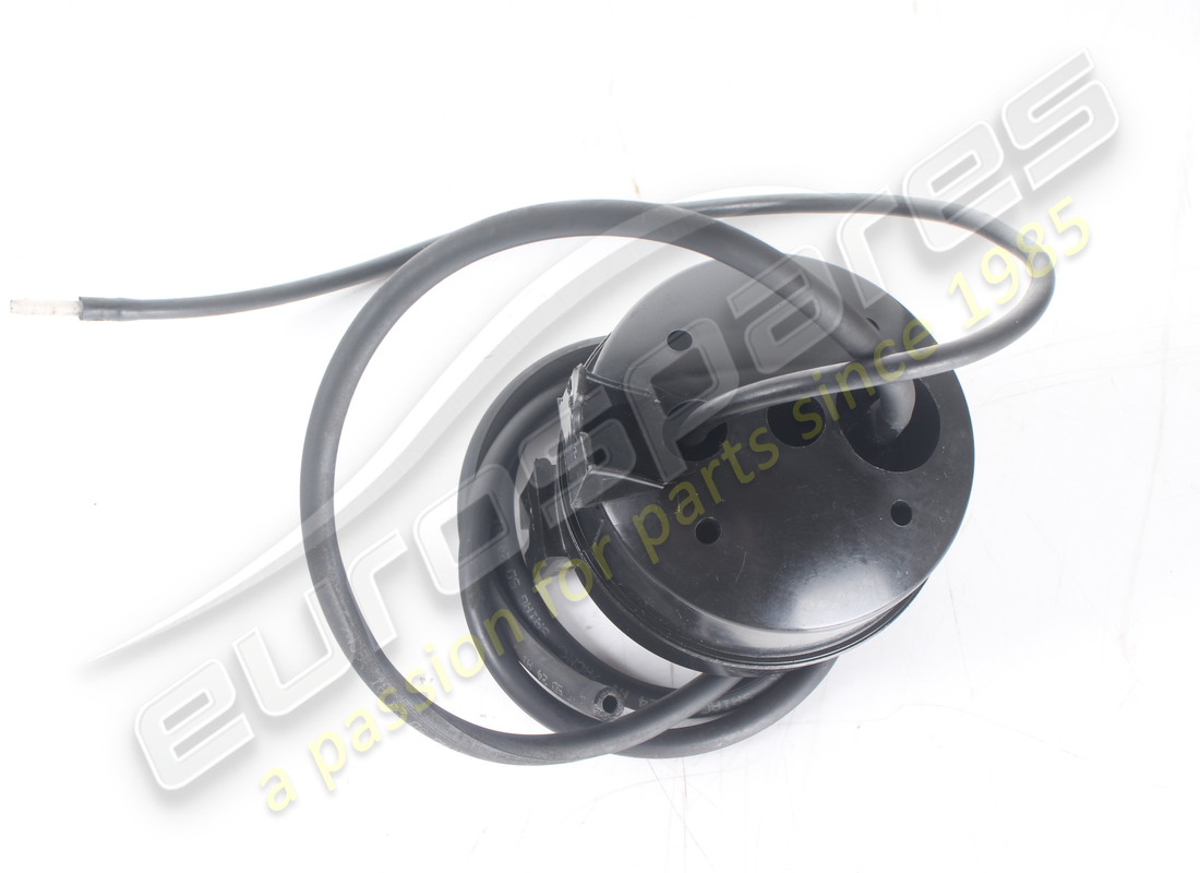 USADO MASERATI MASERATI PARTE 30551155. NÚMERO DE PARTE 30551155 (3) usado maserati maserati parte 30551155. número de parte 30551155 (3)