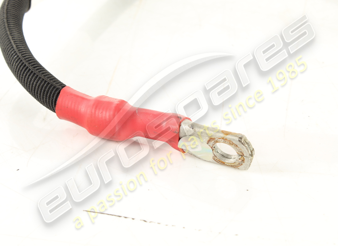 cable positivo de batería usado ferrari - número de pieza de la batería 272033 (3)