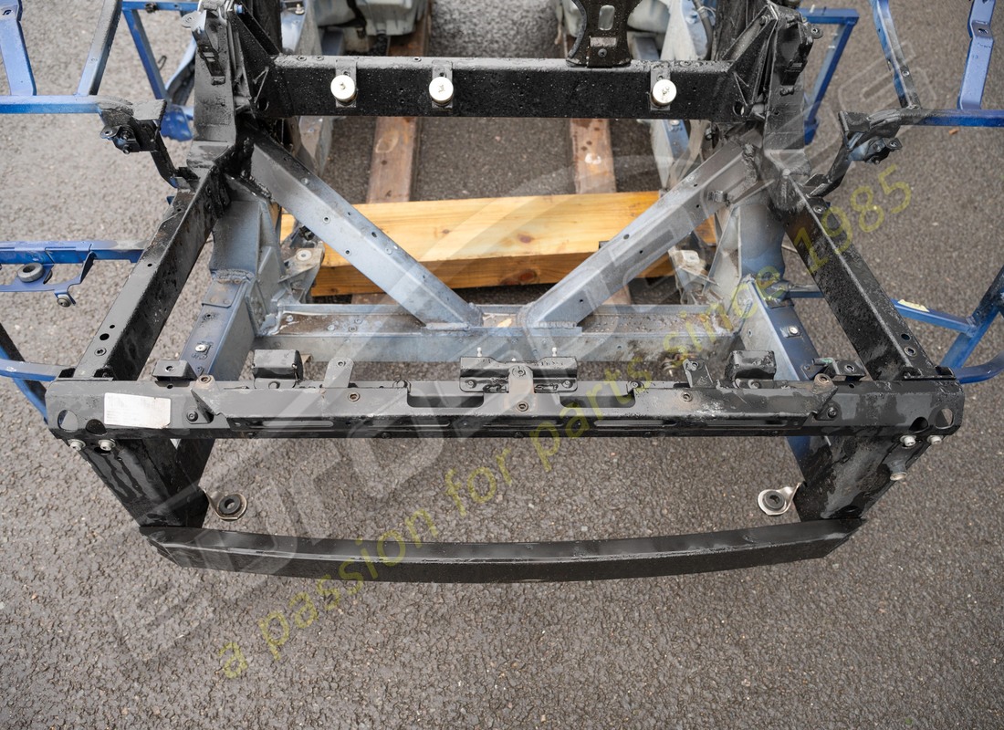 CHASIS DELANTERO LUSSO USADO EUROSPARES GTC4. NÚMERO DE PIEZA EAP1726379 (3) chasis delantero lusso usado eurospares gtc4. número de pieza eap1726379 (3)