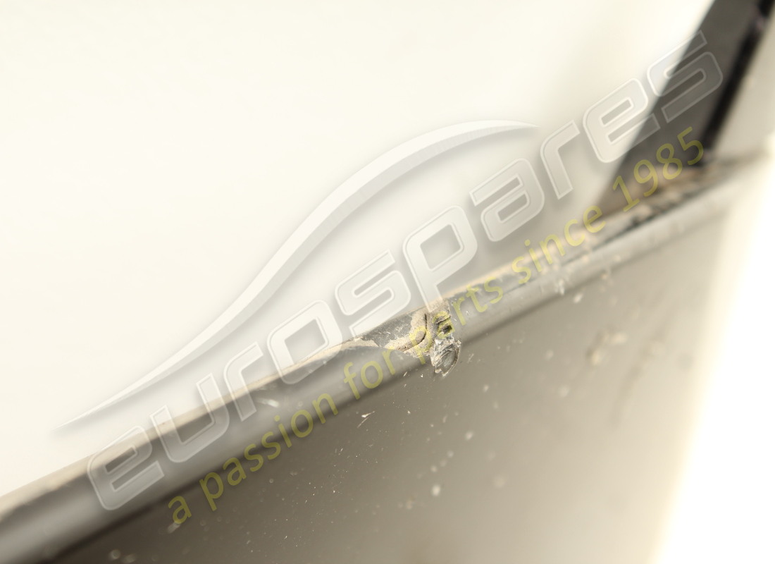 spoiler trasero lamborghini usado. número de pieza 4ml827933a (3)