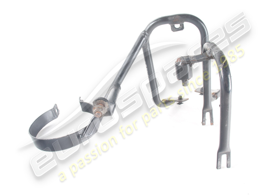 usado maserati soporte. número de parte 383800116 (3)