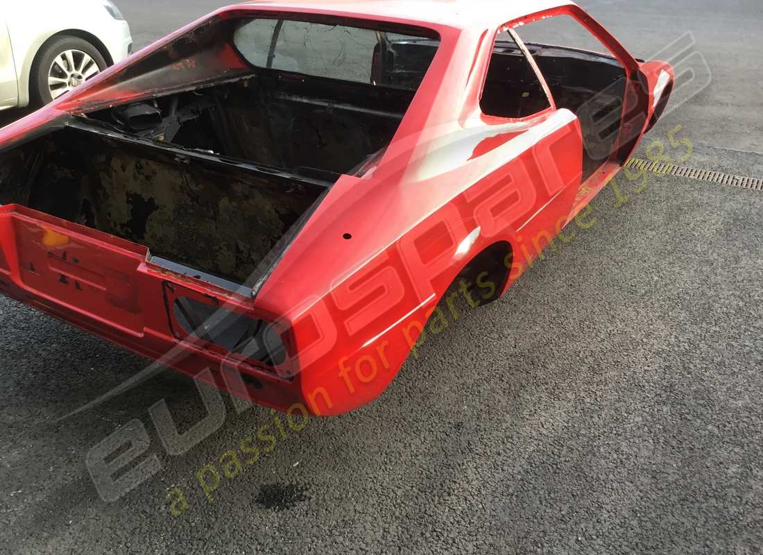 carrocería y chasis rhd eurospares ferrari 308 gt4 dino (1979) usados. número de parte eap1390100 (9)