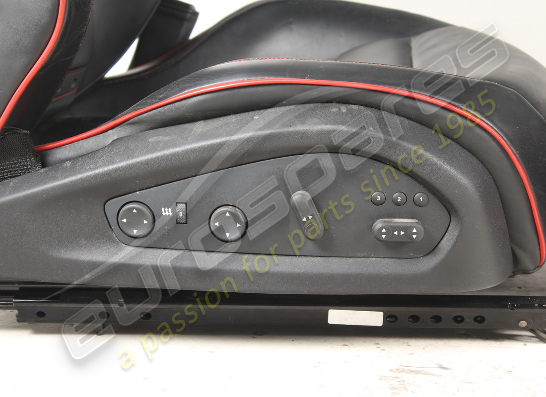juego de asientos derecho e izquierdo eurospares usado. número de pieza eap1490504 (7)