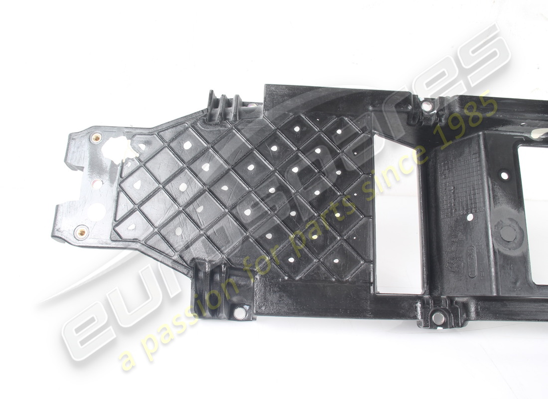 estructura del túnel ferrari usada. número de parte 88955900 (3)