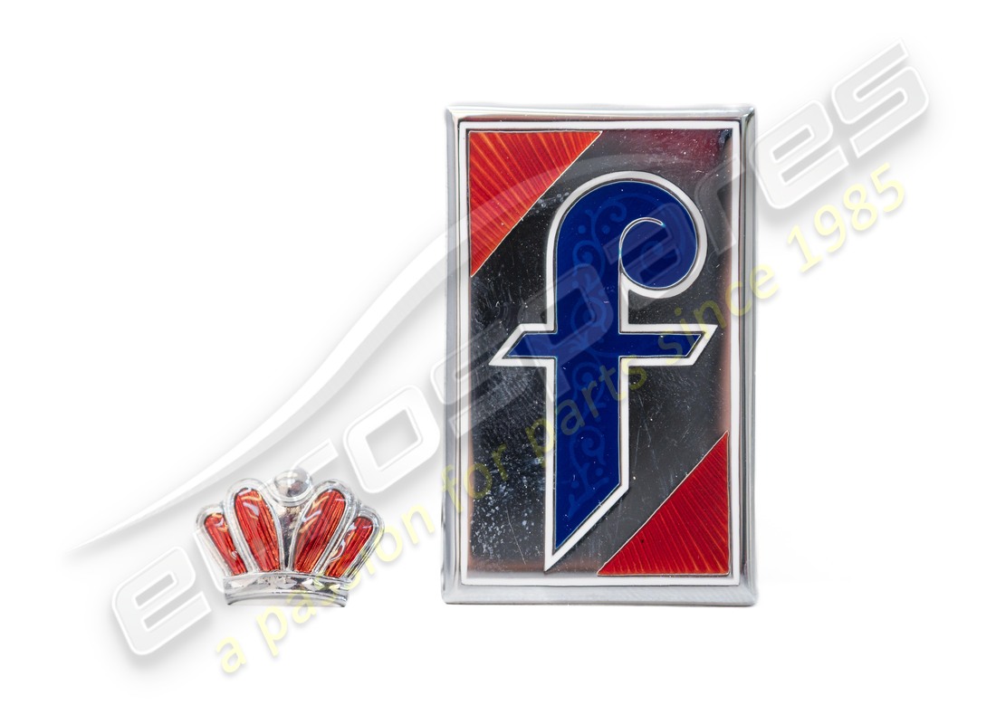 NUEVO EUROSPARES PININFARINA F CON MOTIVO DE CORONA. NÚMERO DE PIEZA 2394432000 (1) nuevo eurospares pininfarina f con motivo de corona. número de pieza 2394432000 (1)